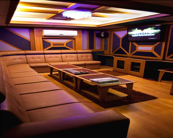 Imagen de los interiores del Hotel Zaza. Foto 19