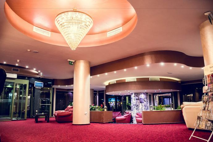 Imagen de los interiores del Hotel Zdravets Wellness and SPA. Foto 15