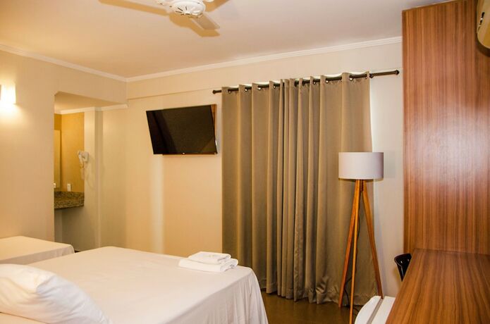 Imagen de la habitación del Hotel Ze Maria. Foto 16