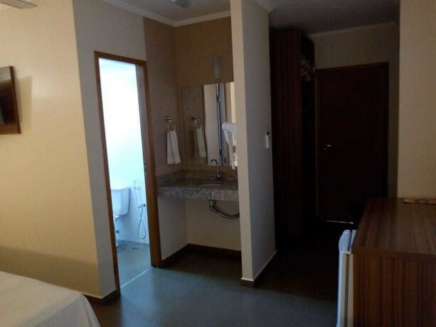Imagen de la habitación del Hotel Ze Maria. Foto 28
