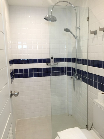 Imagen de la habitación del Hotel Zea Za Bungalow. Foto 14