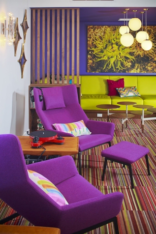 Imagen de los interiores del Hotel Zed Victoria. Foto 15