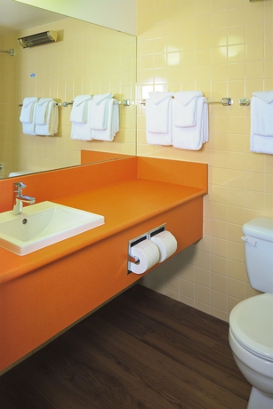 Imagen de la habitación del Hotel Zed Victoria. Foto 10