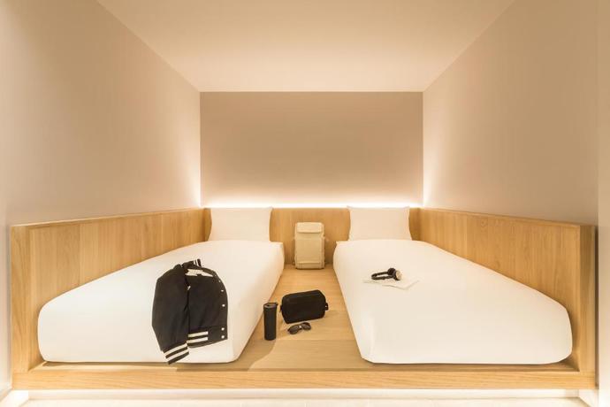 Imagen de la habitación del Hotel Zedwell Capsule Hotel, Piccadilly Circus. Foto 3