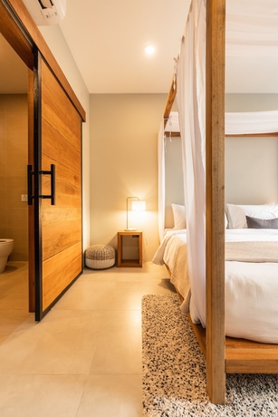 Imagen de la habitación del Hotel Zee Luxury Boutique. Foto 9