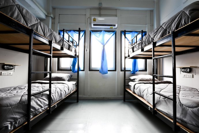 Imagen de la habitación del Hotel Zee Thai Hostel. Foto 8