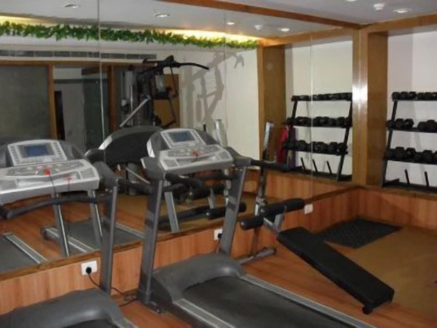 Imagen de los interiores del Hotel Zeeras. Foto 12