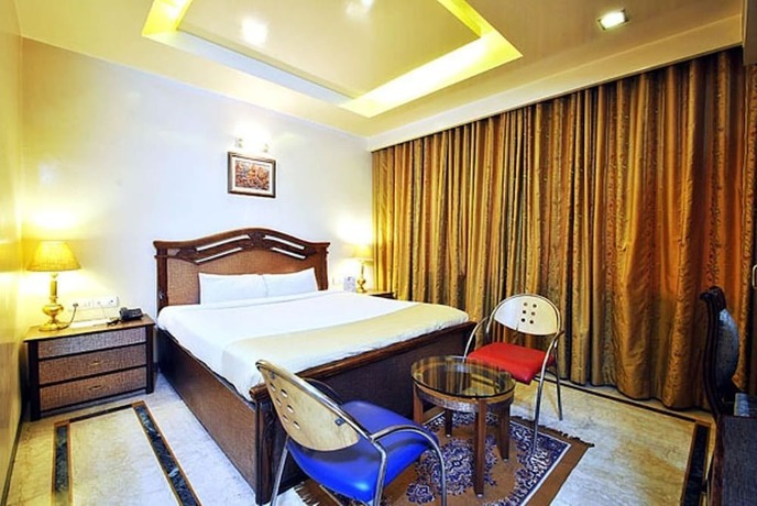Imagen de la habitación del Hotel Zeeras. Foto 8