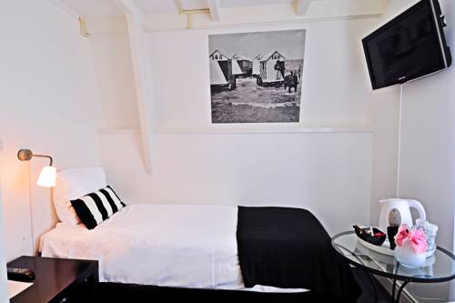 Imagen de la habitación del Hotel Zeespiegel. Foto 9