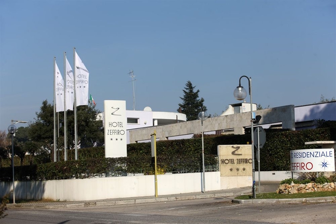Imagen general del Hotel Zeffiro. Foto 2