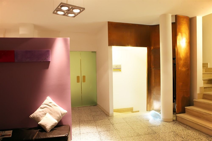 Imagen de los interiores del Hotel Zeffiro. Foto 15