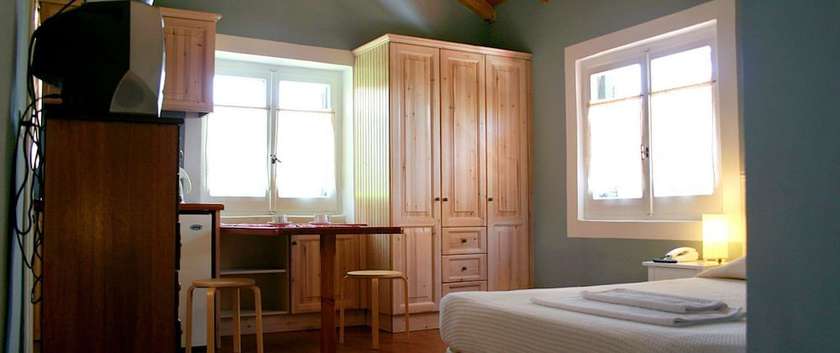 Imagen de la habitación del Hotel Zefiros Traditional. Foto 3