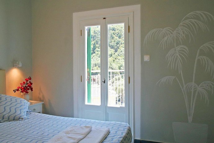 Imagen de la habitación del Hotel Zefiros Traditional. Foto 8