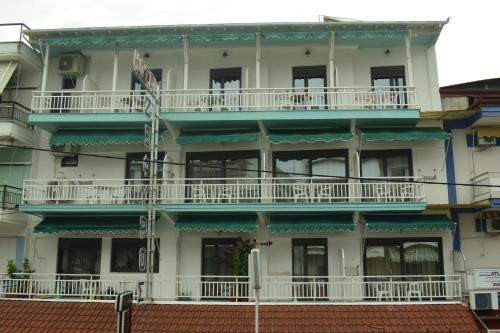 Imagen general del Hotel Zefyros, Paralia. Foto 1