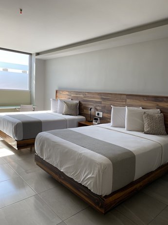 Imagen de la habitación del Hotel Zegenes. Foto 3