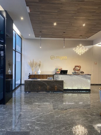 Imagen de los interiores del Hotel Zegenes. Foto 20