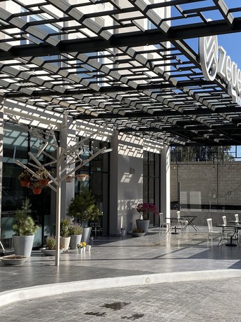 Imagen de la habitación del Hotel Zegenes. Foto 14
