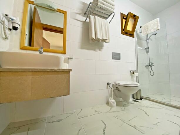 Imagen general del Hotel Zehra Tatil K&ouml;y&uuml;. Foto 7