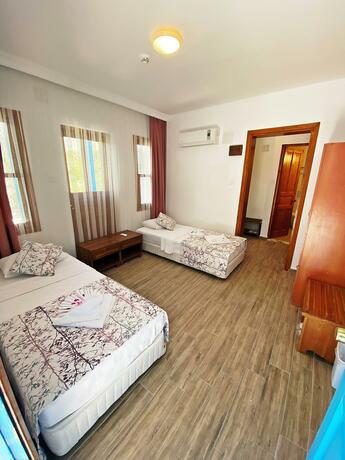 Imagen general del Hotel Zehra Tatil K&ouml;y&uuml;. Foto 14