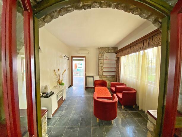 Imagen general del Hotel Zehra Tatil K&ouml;y&uuml;. Foto 16