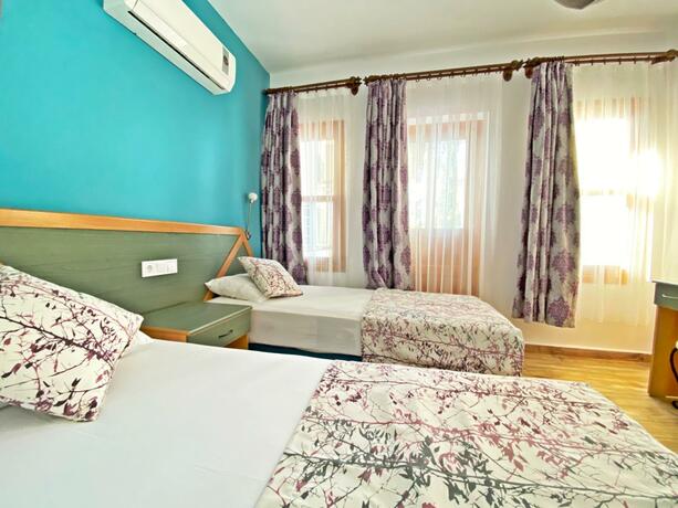 Imagen general del Hotel Zehra Tatil K&ouml;y&uuml;. Foto 31
