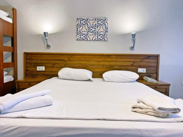 Imagen general del Hotel Zehra Tatil K&ouml;y&uuml;. Foto 44