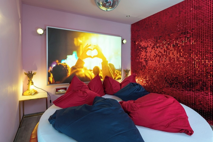 Imagen de la habitación del Hotel Zeit and Traum. Foto 8