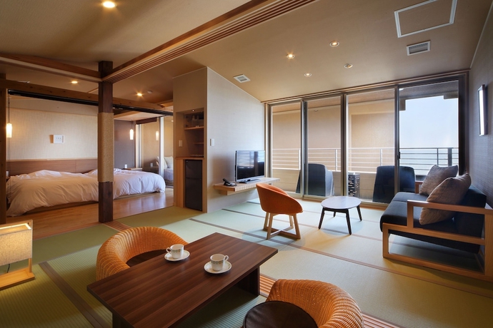 Imagen de la habitación del Hotel Zekuu. Foto 7