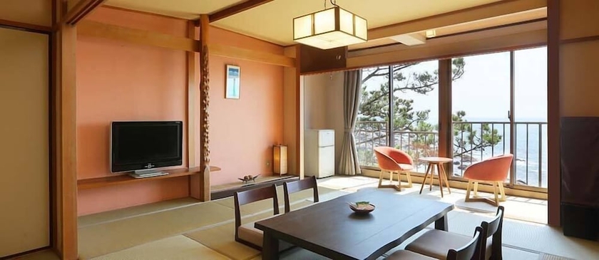 Imagen de la habitación del Hotel Zekuu. Foto 14