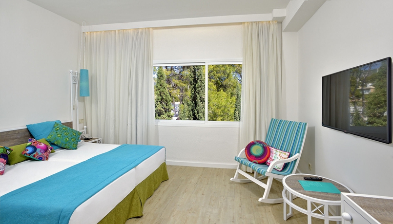 Imagen de la habitación del Hotel Zel Mallorca. Foto 11