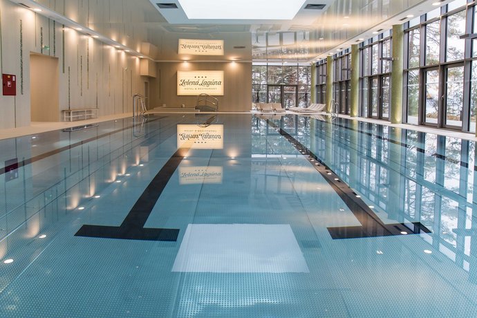 Imagen de la piscina del Hotel Zelená Lagúna. Foto 20