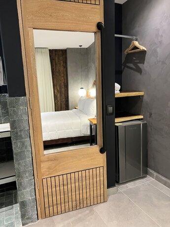 Imagen de la habitación del Hotel Zelva Negra, MEDELLIN. Foto 14