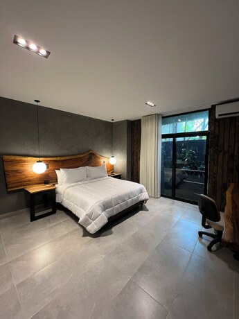 Imagen de la habitación del Hotel Zelva Negra, MEDELLIN. Foto 18