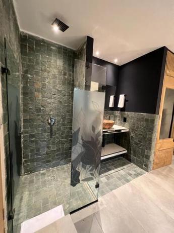 Imagen de la habitación del Hotel Zelva Negra, Per&iacute;metro Urbano Medell&iacute;n. Foto 19