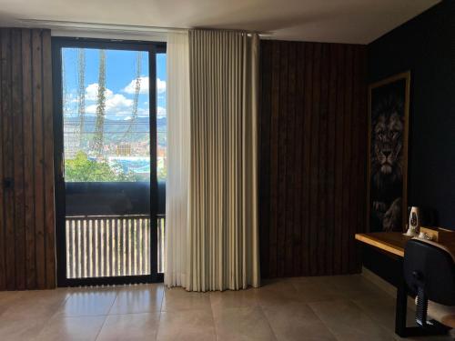 Imagen general del Hotel Zelva Poblado. Foto 10