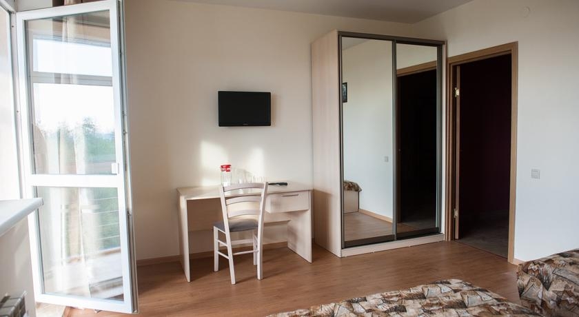 Imagen de la habitación del Hotel Zelyony Bereg Hotel. Foto 7