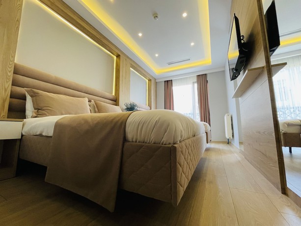 Imagen de la habitación del Hotel Zem. Foto 1