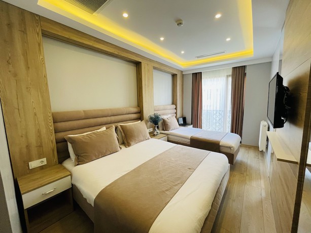 Imagen de la habitación del Hotel Zem. Foto 2