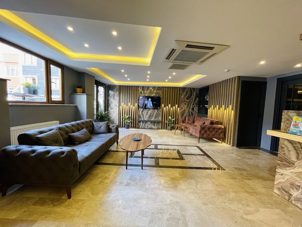 Imagen de los interiores del Hotel Zem. Foto 16