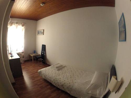 Imagen de la habitación del Hotel Zen, Mendrisio. Foto 13