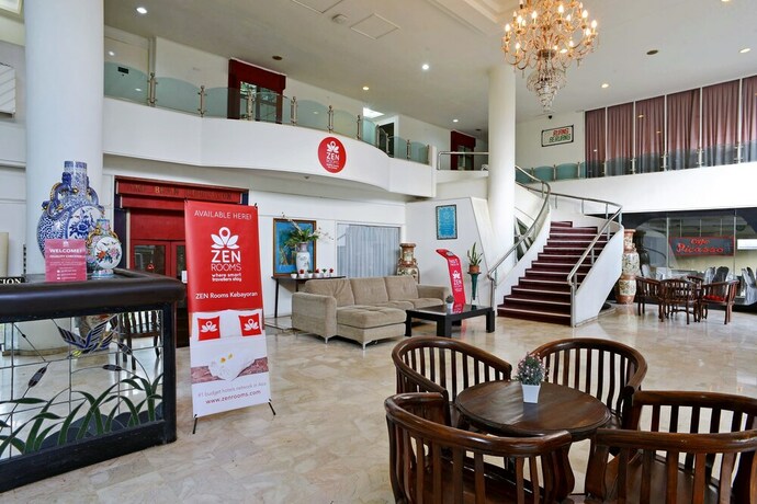 Imagen de los interiores del Hotel Zen Rooms Basic Kebayoran. Foto 18