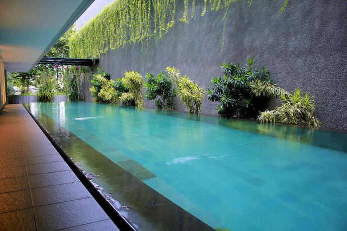 Imagen de la piscina del Hotel Zen Rooms Patra Kuningan Syariah. Foto 16