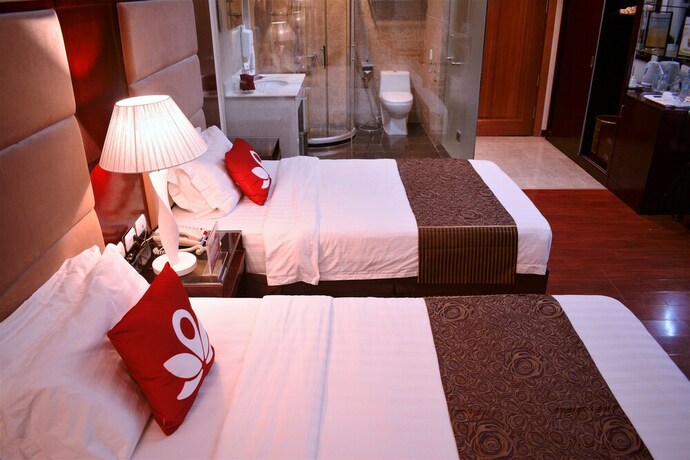 Imagen de la habitación del Hotel Zen Rooms Sunlight Palawan. Foto 16