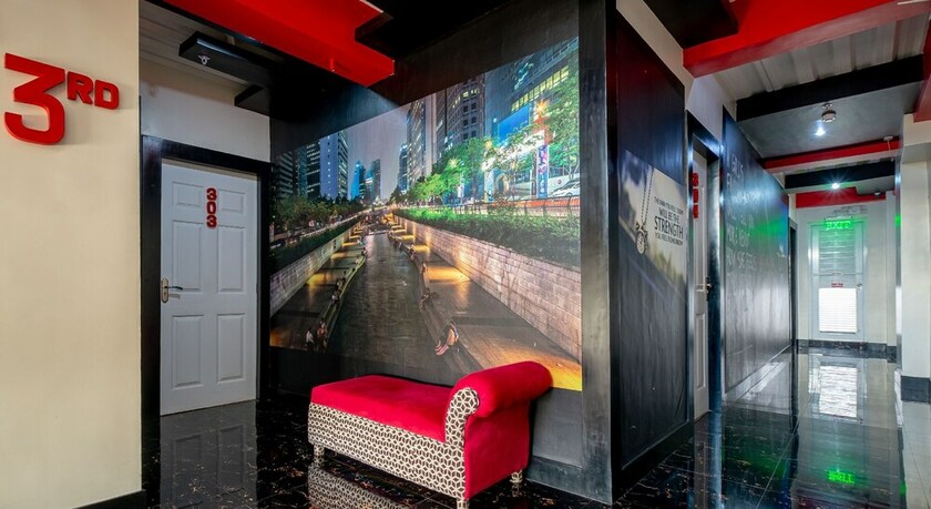 Imagen de los interiores del Hotel Zen Rooms Universal Suite Bed And Breakfast. Foto 20