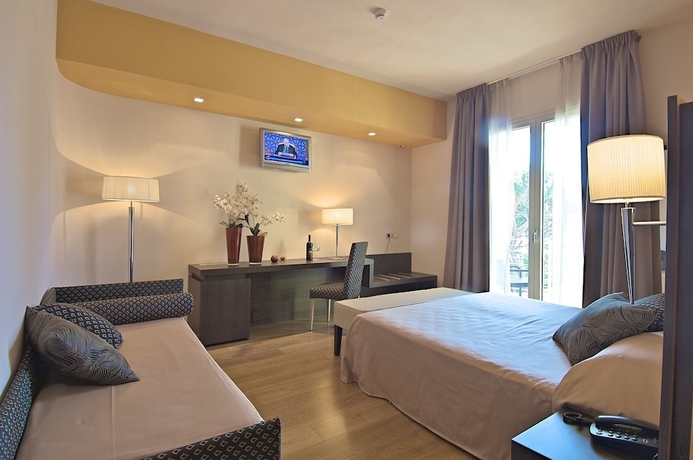 Imagen de la habitación del Hotel Zen Versilia. Foto 8