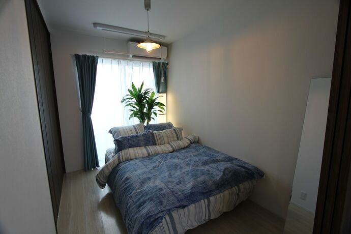 Imagen de la habitación del Hotel Zenan 1. Foto 27