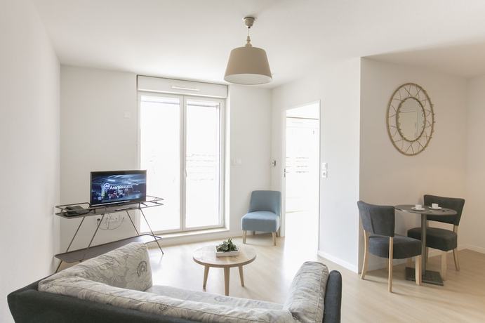 Imagen de la habitación del Hotel Zenao Appart\'h&ocirc;tels Troyes. Foto 5