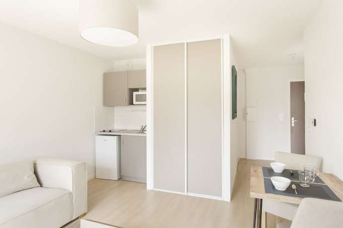 Imagen de la habitación del Hotel Zenao Appart\'h&ocirc;tels Troyes. Foto 15