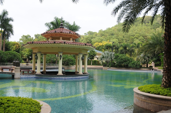 Imagen de la piscina del Hotel Zeng Cheng Heng Da Hotel. Foto 16