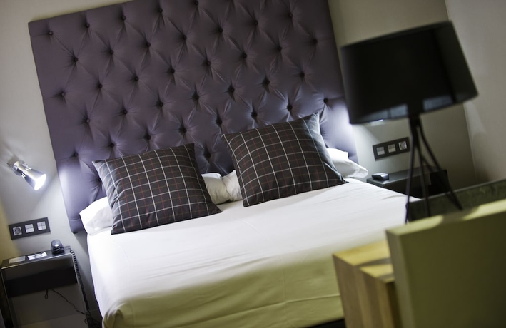 Imagen de la habitación del Hotel Zenit Abeba. Foto 8